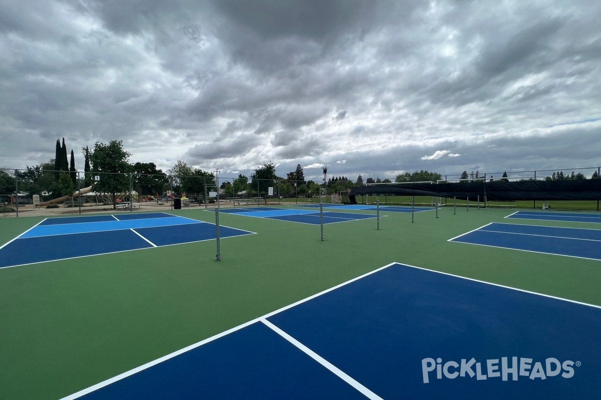 Photo of Pickleball at Eastern Oak Park